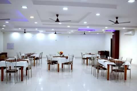 Hotel Rk Residency Satna Exterior photo